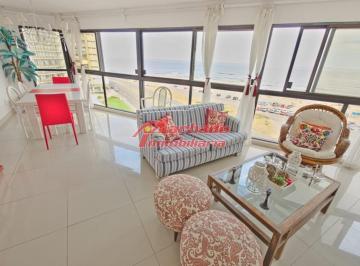 Foto1 · Alquiler Apartamento 3 Dorm., Playa Brava Frente Al Mar