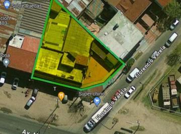Bodega-Galpón · 500m² · 5 Ambientes · Galpon con Locales y Departamento en Venta