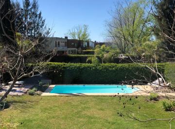 Casa de 7 ambientes, Tigre · Alquiler Verano, Interna, Santa Bárbara