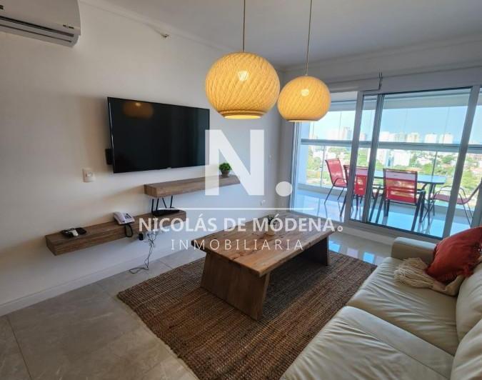 Departamento en alquiler en Playa Mansa · 3 ambientes