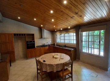 Casa de 4 ambientes, Lanús · *apto Credito*venta Casa 4 Ambientes con Fondo Libre y Cochera, Lanus
