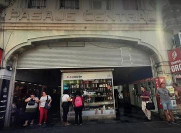 Oficina comercial de 2 ambientes, Córdoba · Alquiler Oficinas Centricas Dean Funes 52 Pasaje Central