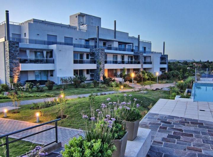 Departamento · 54m² · 3 Ambientes · 1 Cochera