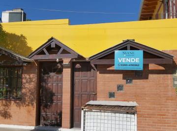 Casa de 5 ambientes, Puerto Madryn · Casa en Venta Luis Piedrabuena E/ Francisco Remmusi y Antonio Bernardi