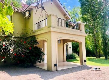 Casa de 5 ambientes, Pilar · Tortugas Country Club Venta 5 Amb Ulrich Propiedades