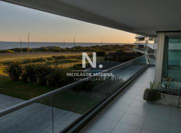 Foto1 · Apartamento en Venta, 3 Dorm. y Dependencia, Playa Brava, Punta del Este