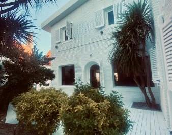 Casa · 224m² · 5 Ambientes · Casa Frente Al Mar Playa Grande
