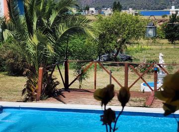 DESDE QUINCHO VIENDO PILETA Y LAGO · Casa a La Venta en Potrero de Garay a 200 m de Bajada Al Lago