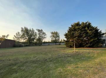 Terreno · 1350m² · Terreno en Barrio Las Casuarinas