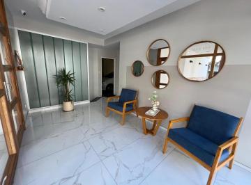 Departamento · 34m² · 1 Ambiente · 3 Cocheras · Venta Dpto Monoamb C/ 3 Cocheras, Equipado Amplio. con Renta
