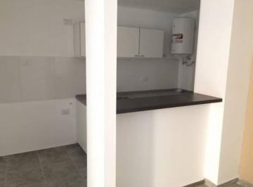 Departamento de 3 ambientes, Córdoba · Departamento de 2 Dorm. con Patio en Alberdi