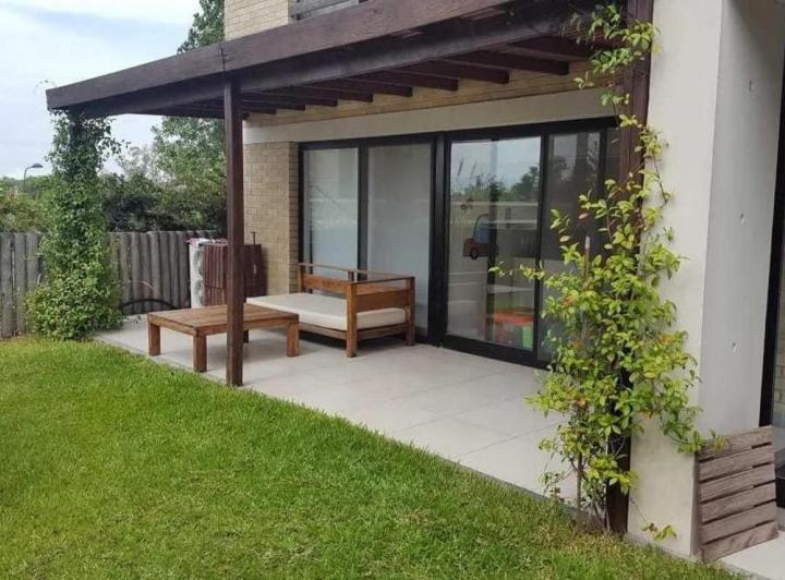 Departamento · 83m² · 3 Ambientes · 1 Cochera