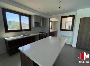 Casa de 4 ambientes, Ezeiza · Casa - Terralagos