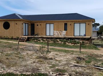 Casa · 80m² · 3 Ambientes · Casa en Arenas de Jose Ignacio
