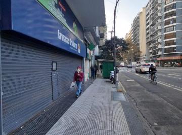 Local comercial , Villa Crespo · Av Corrientes y E. de Israel - Espectacular Local Sin Expensas