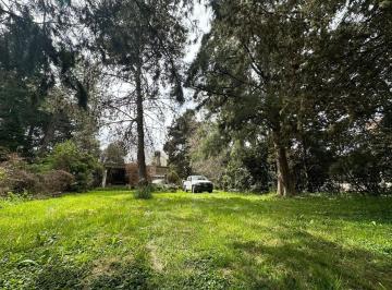 Quinta vacacional · 80m² · 4 Ambientes · 3 Cocheras · Casa 4 Amb. / Quinta 1200 m² de Terreno - Berazategui - Venta