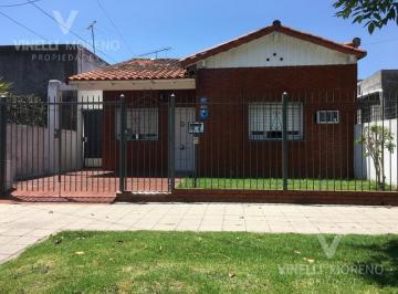 Casa · 205m² · 4 Ambientes · 1 Cochera · Casa - Lomas de Zamora Oeste