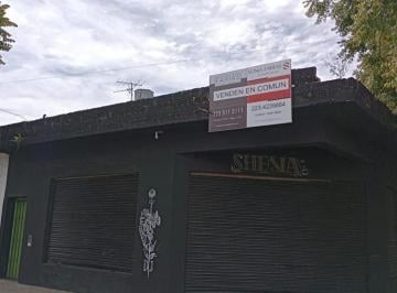 Imagen1 · Propiedad en Block, PH 3 Amb, PH 2 Amb y Amplio Local a La Calle
