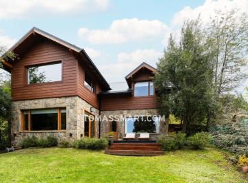 Casa · 250m² · 6 Ambientes · Casa - Arelauquen Golf & Country Club