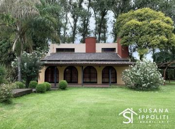 Casa · 150m² · 5 Ambientes · Casa en Venta 3 Dorm. en Cotos de La Alameda Roldan