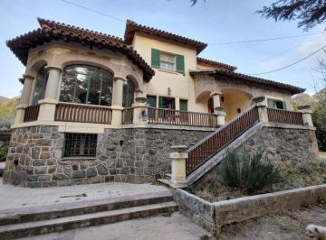 Casa , La Falda · Gran Chalet/hosteria ¨viejo Castaño¨, La Falda, Córdoba.