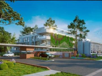 Departamento de 6 ambientes, Córdoba · Alquiler | Dpto 3 Dorm. | Terraza y Jacuzzi Propios | Condomino 1910 | Premium