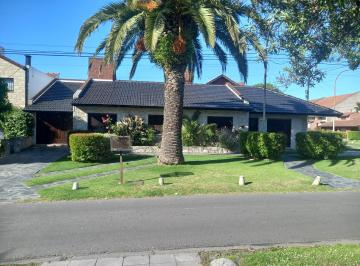 Casa de 4 ambientes, Mar del Plata · Chalet 4 Ambientes Lijo Lopez y Roldan