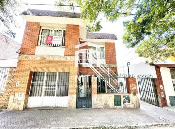 Casa · 70m² · 4 Ambientes · Casa en Venta Rosario Alberdi