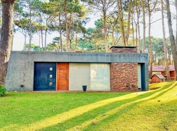 Casa · 75m² · 3 Ambientes · Casa en Alquiler Pinamar