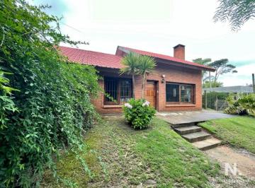 Foto1 · Hermosa Casa de 3 Dorm. por Jardines de Cordoba!