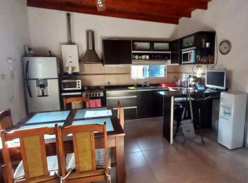 Departamento · 120m² · 4 Ambientes · Venta Depto 3 Dorm, Patio, Parrillero, Sin Expensas!