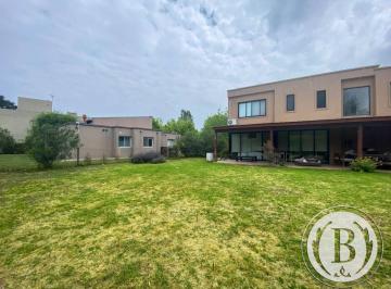 Casa Venta 800m² de 4 ambientes · Bustamante Prop San Isidro Labrador 11841 Casa Venta Villanueva Tigre