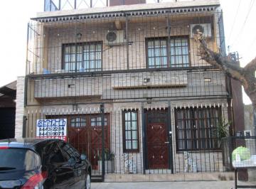 STE-STE-327_2 · Casa en PH 3 Ambientes Al Frente. Impecable