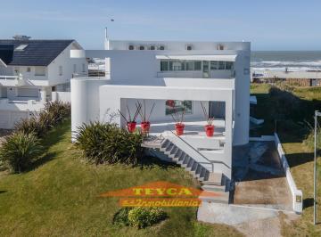 Casa · 400m² · 7 Ambientes · 2 Cocheras · Imperdible Para Pasar Tus Mejores Vacaciones