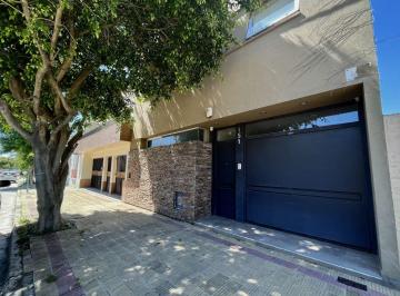 JYB-JYB-1695_2 · (Propiedad Suspendida) Casa en Venta en Tolosa y 531