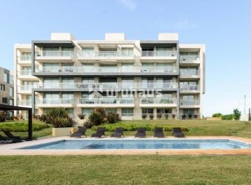 Foto1 · Venta Apartamento Tres Dorm. Playa Brava Edificio Blue Marine