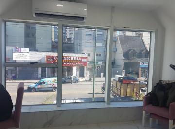 Oficina comercial · 85m² · Oficina en Banfield Este