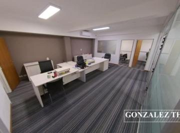 Oficina comercial · 95m² · 6 Ambientes · Oficina - Centro