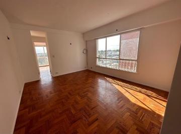 Departamento de 2 ambientes, San Isidro · Martinez. Depto 2 Amb. en Excelente Ubicacion Sobre Avda Santa Fe