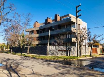 Departamento · 77m² · 3 Ambientes · 1 Cochera · Departamento Venta City Bell La Plata