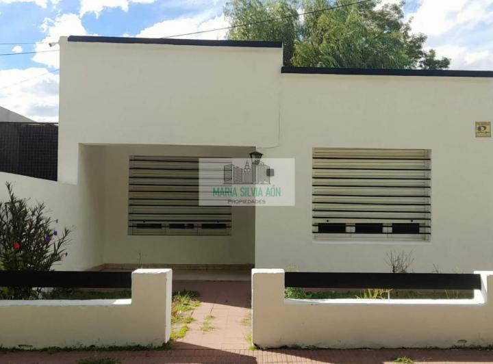 Casa · 71m² · 4 Ambientes