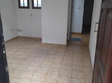 PH · 32m² · 2 Ambientes · Avellaneda 300 Pintoresco PH 2 Amb en Pb