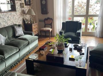 Departamento de 4 ambientes, Almagro · Luminosopiso de 4 Ambientes. Frente.