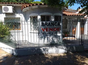 Casa de 4 ambientes, Lomas de Zamora · Casa Tipo Chalet, Muy Buen Estado - Brandsen Al 100 - Temperley Oeste