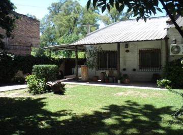 Casa de 4 ambientes, Moreno · Retasada. Hermosa Casa, Tipo Chalet Paso del Rey Norte, Villa. Zapiola.