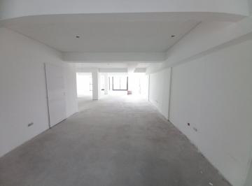 Esta oficina 3 ambientes frente cuenta con un espacio diseñado para facilitar un · Departamento Oficina en Belgrano