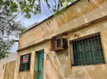 Casa · Casa en Jose Hernandez 754 (Retasada)