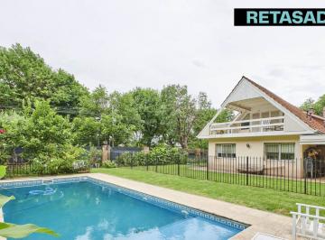 Casa · 490m² · 10 Ambientes · 2 Cocheras · Casa en Venta - La Horqueta Apto Credito
