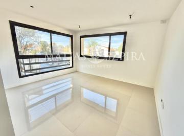 Departamento · 94m² · 3 Ambientes · Oportunidad 3 Amb, 2 Baños con Balcón, baulera y Terraza. ramos Mejía