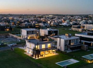 Terreno de 1 ambiente, Esteban Echeverría · Lote 1.082 m² con Fondo a La Laguna - Barrio Crystal, Terralagos, Canning